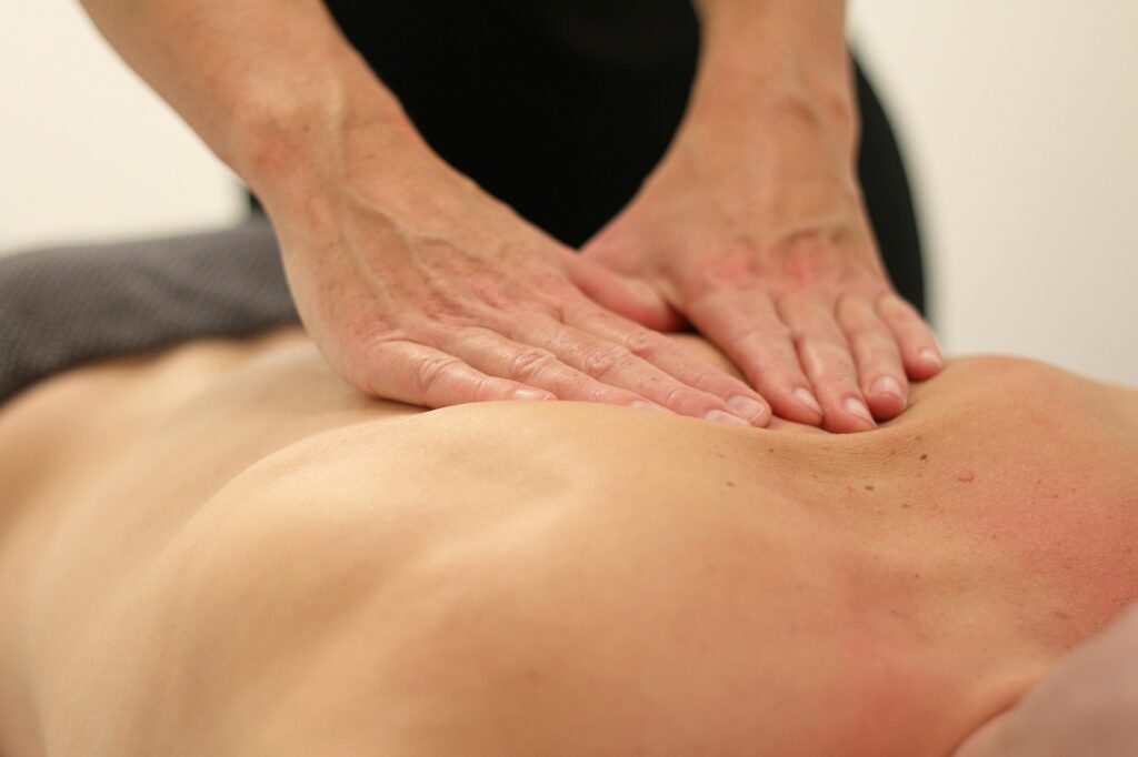massage, back, deep tissue massage-3795691.jpg